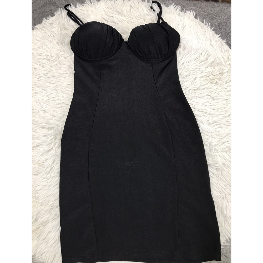 Blashe Dress Sz M Black Dark Romantic Elegant Feminine Padded Party Club Bodycon